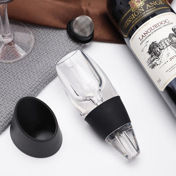 Qi Rui műanyag bor-aerátor bárhoz – modern minimalist stílus, súly 0.5 g