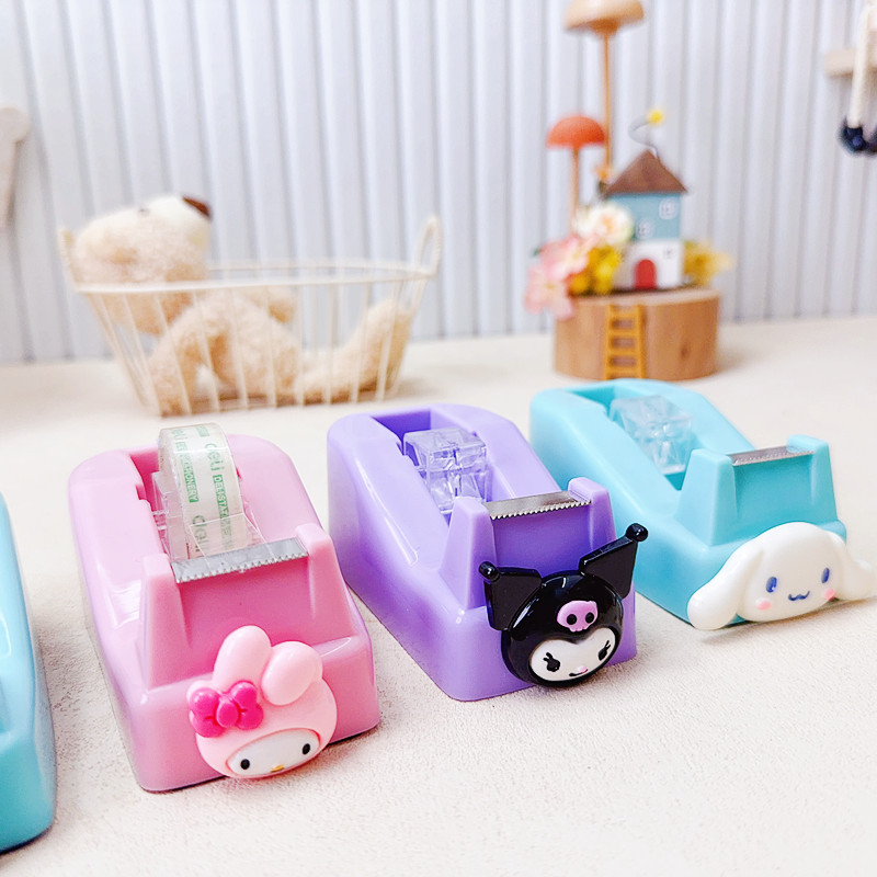 Asztali Cartoon Sanrio szalagvágó, műanyag test, 217 g, akár 25 mm szélességű szalaghoz, tengelyátmérő 25 mm