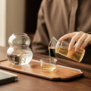 Set za piće od visokokorosilikatnog stakla, 3-djelni set: čaše, boca za vino i grijač vode, moderan minimalistički stil