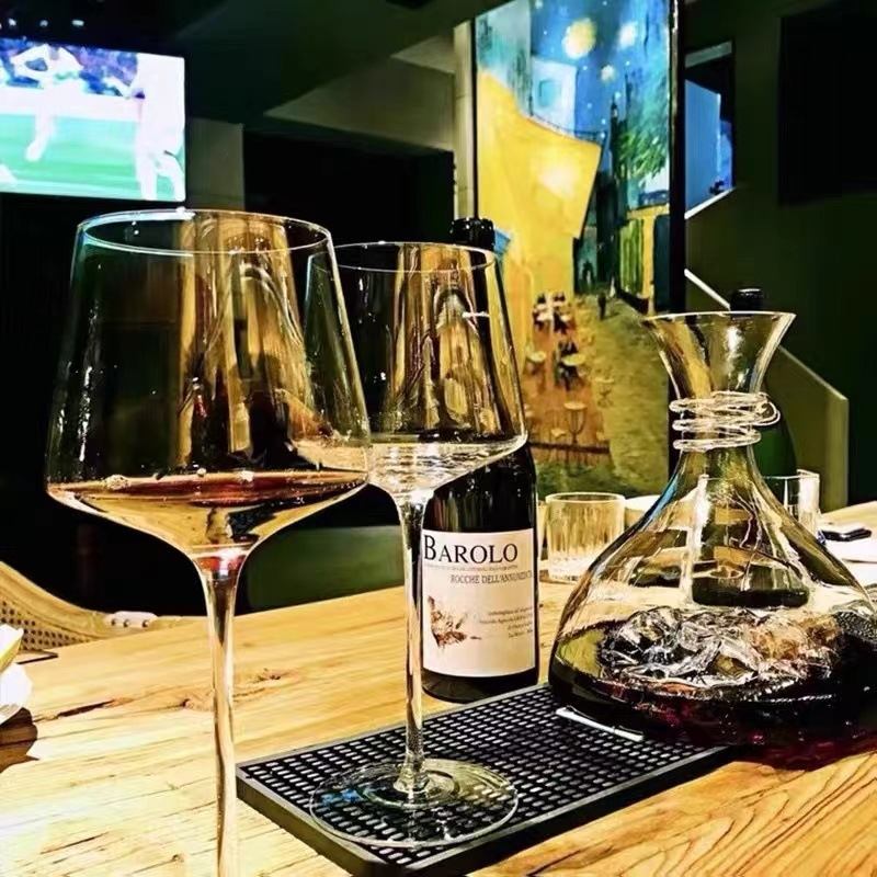 Staklena čaša za vino, ručna izrada, retro stil luksuza