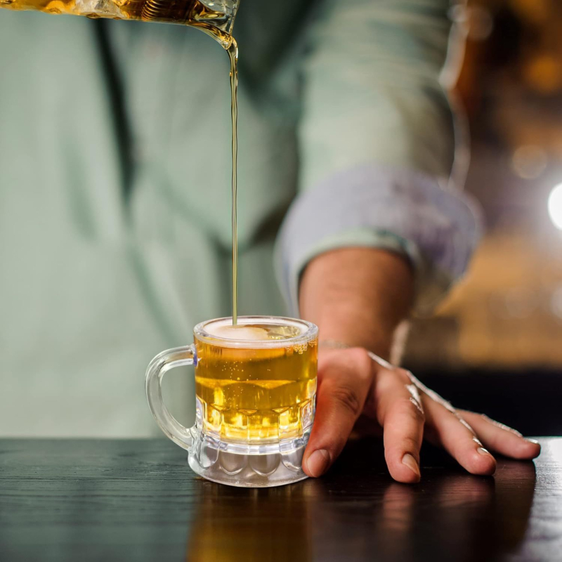 Mayflower koreanskog stila čaša za koktel s drškom, staklena, kapacitet 1–100 ml