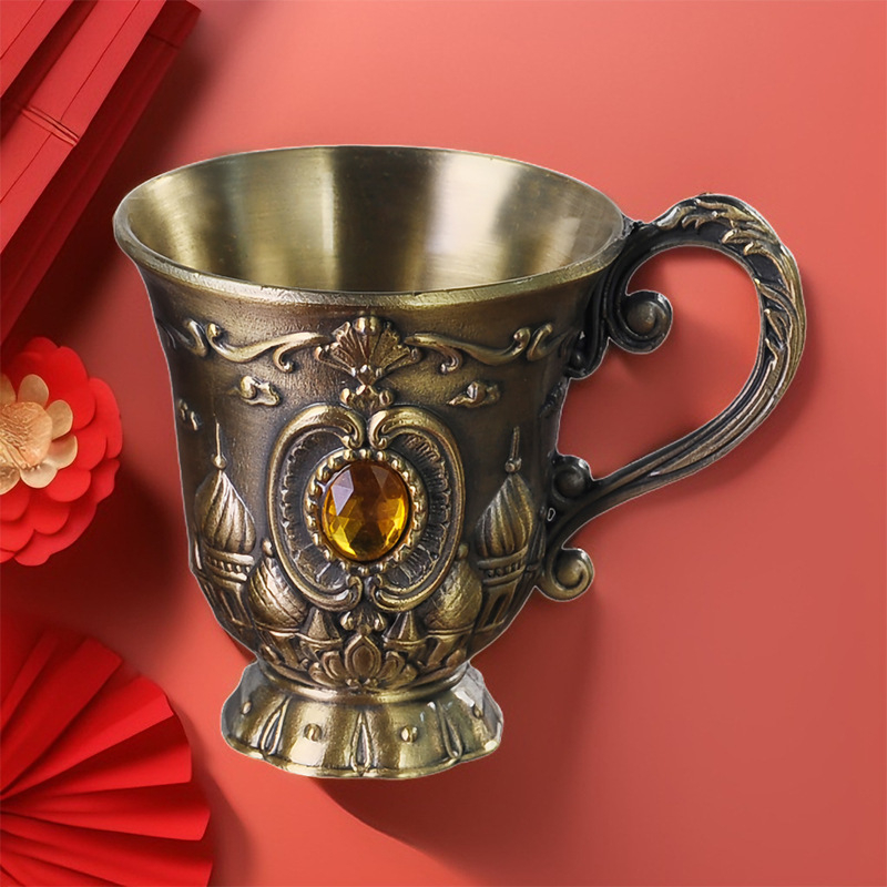 Kovový set na pitie, retro štýl, luxusný retro dizajn, európsky štýl