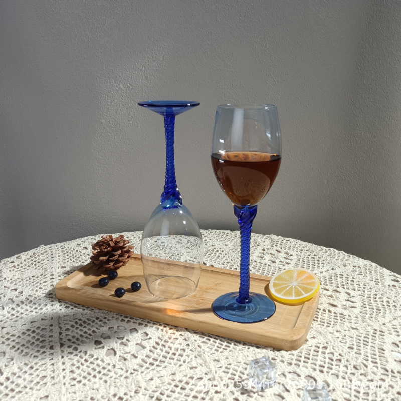 Vinska čaša od stakla, goblet u retro stilu, kapacitet 201–300 ml, mogućnost prilagođavanja i otiska logotipa