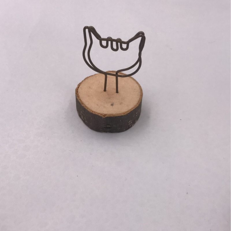 Clip foto rotund din lemn - Obiect decorativ de birou lucrat manual din lemn Schima superba