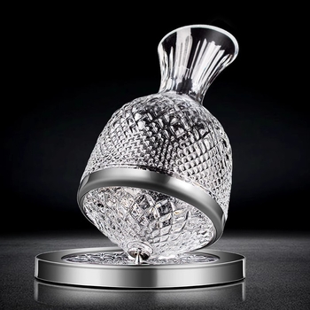 Decantator de vin cu corp din sticlă și mecanism rotativ în spirală (Material: Sticlă; Capacitate: ≥1000 ml; Greutate: 2 kg; Stil: Modern simplu; Categoria: Decantator)