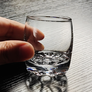 Čaša za vino s motivom jabuke, kristalno staklo, kapacitet 80 ml, set od 6–10 komada