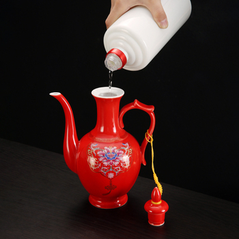 Porcelanski set za vino, 12 dijelova, s bokalom za vino i dozatorom pića