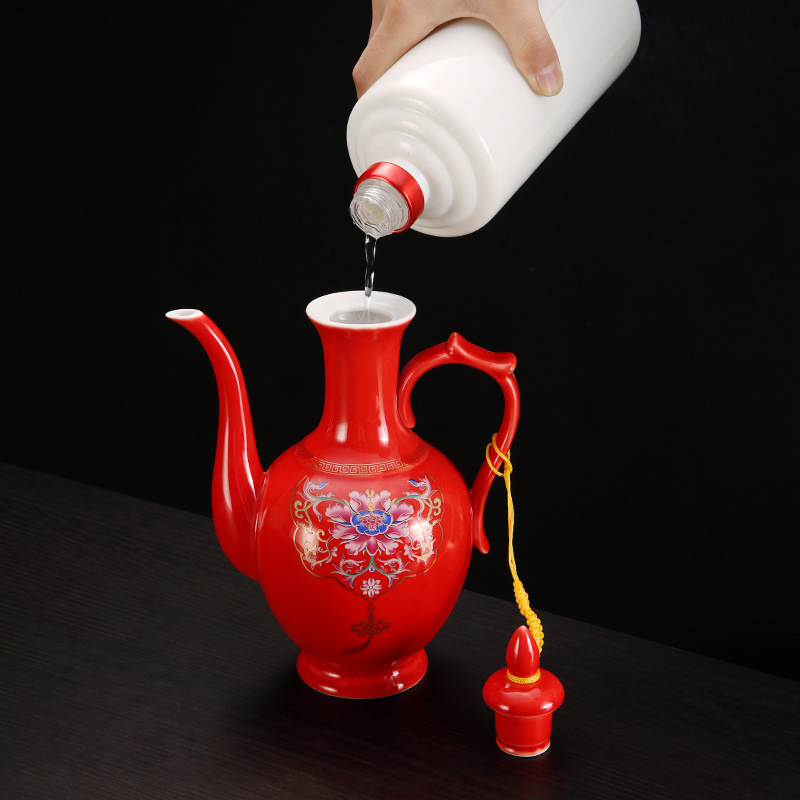 Porcelanski set za vino, 12 dijelova, s bokalom za vino i dozatorom pića