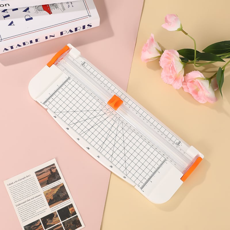 Kézi A4-es papírvágó műanyag alapú, csúszó vágó, modell 853A4