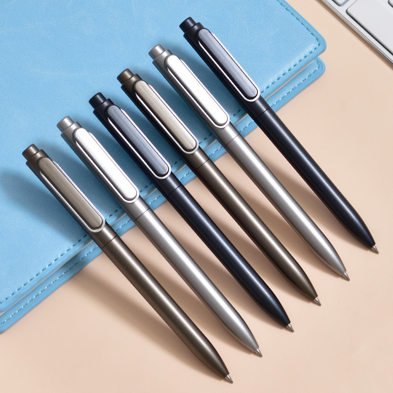 Deli Marvel stilou gel, carcasă metalică, vârf din wolfram