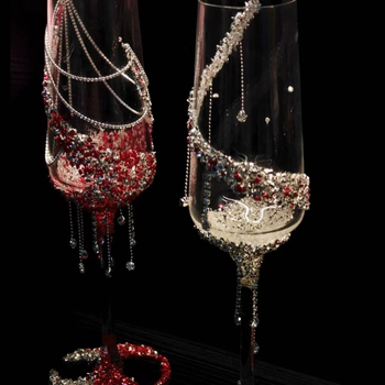 Pezsgőpohár örök virág és pillangó díszítéssel, egyszerű stílusú, üveg, kapacitás 1–100 ml