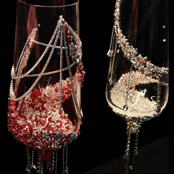 Pezsgőpohár örök virág és pillangó díszítéssel, egyszerű stílusú, üveg, kapacitás 1–100 ml