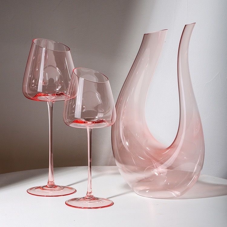 Set čaša za vino s gobletom i čašom šampanjca (Kapacitet: 501–600 ml; Materijal: Staklo; Personalizacija: Da; Ispis logotipa: Da; Pakiranje: Papirnata kutija)