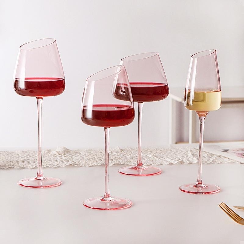 Set čaša za vino s gobletom i čašom šampanjca (Kapacitet: 501–600 ml; Materijal: Staklo; Personalizacija: Da; Ispis logotipa: Da; Pakiranje: Papirnata kutija)