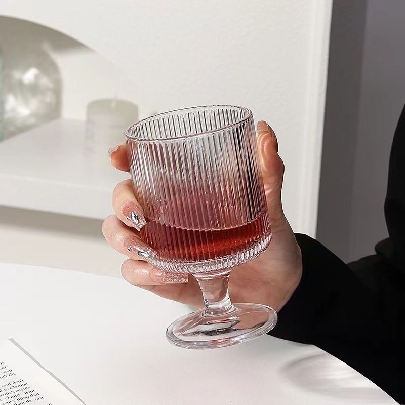 Čaša za vino, staklena, kapacitet 101–200 ml, uzorak koji mijenja boju, elegantan retro stil