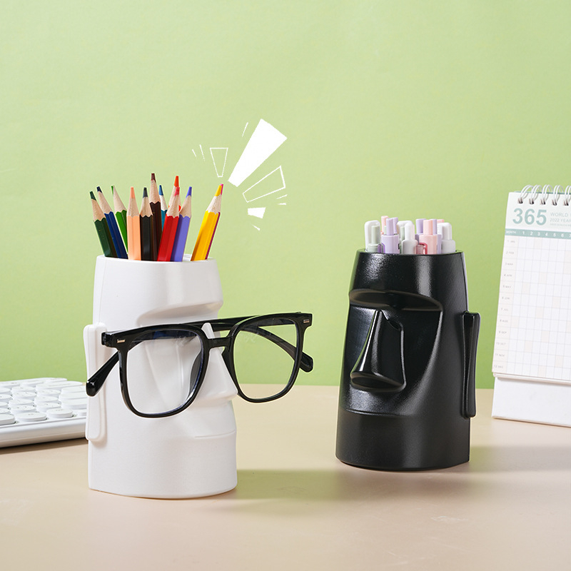 Държач за моливи с форма на глава – декоративна статуя (Артикул: 1210, Модел: 1, Материал: Друг, IP лиценз: Не)