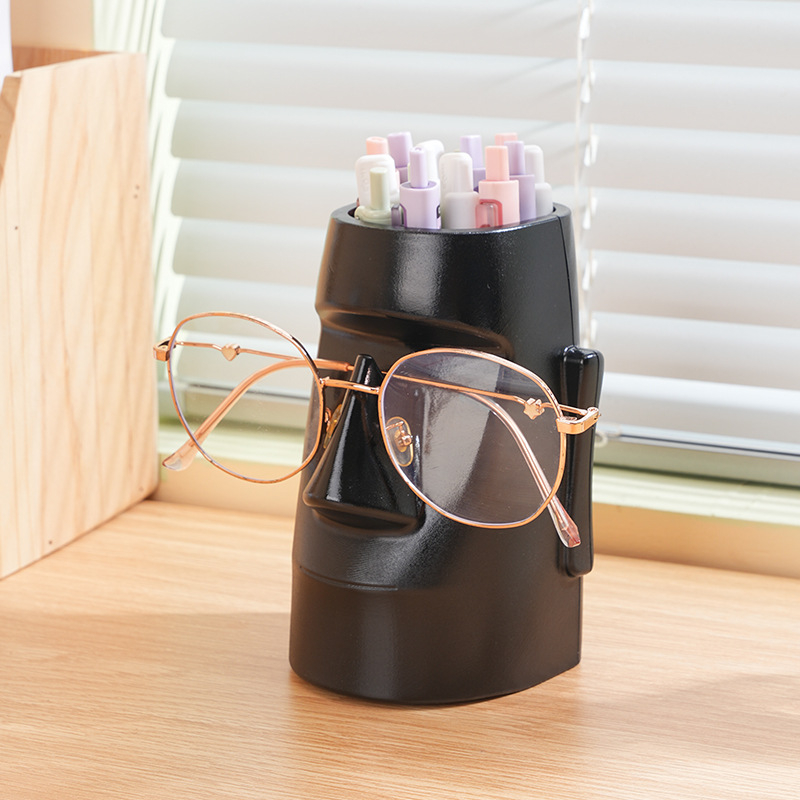 Държач за моливи с форма на глава – декоративна статуя (Артикул: 1210, Модел: 1, Материал: Друг, IP лиценз: Не)