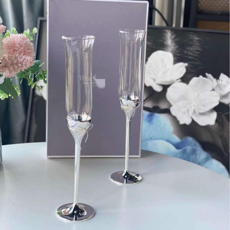 Krištalno čašice za šampanjac, set od 2, zapremina 201–300 ml, stil laganog luksuza, poklon kutija