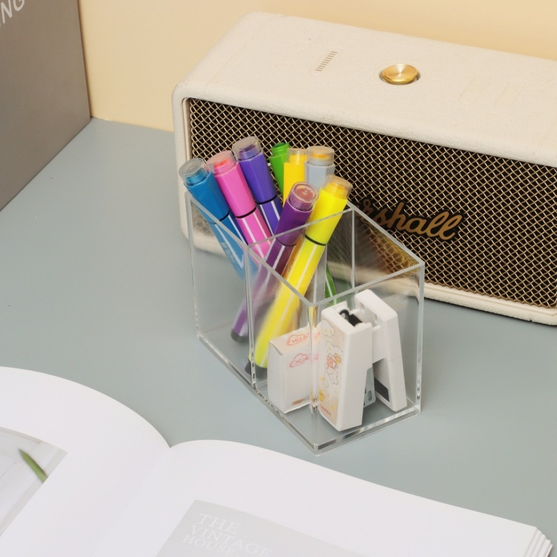 Organizator za stolni prostor s pregradama, prozirno kućište, plastični materijal (PS), kapacitet 2 L, otporan na prašinu, lagani luksuzni stil