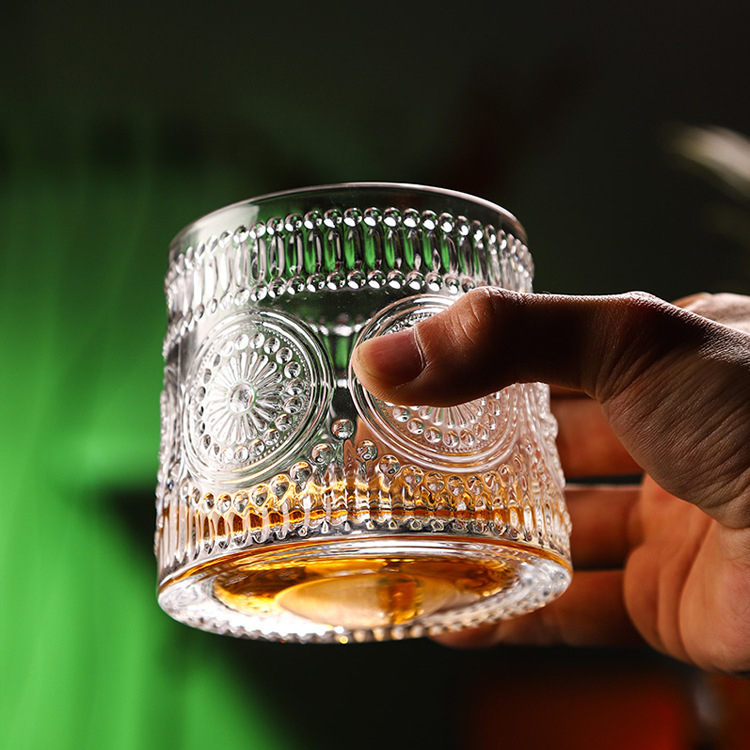 Staklena čaša za whisky, tumbler s dizajnom sunčevih cvjetova - dijamantni ciklon, kapacitet 201-300 ml, set od 3 komada, otisak logotipa, pakiranje u papirnatoj kutiji