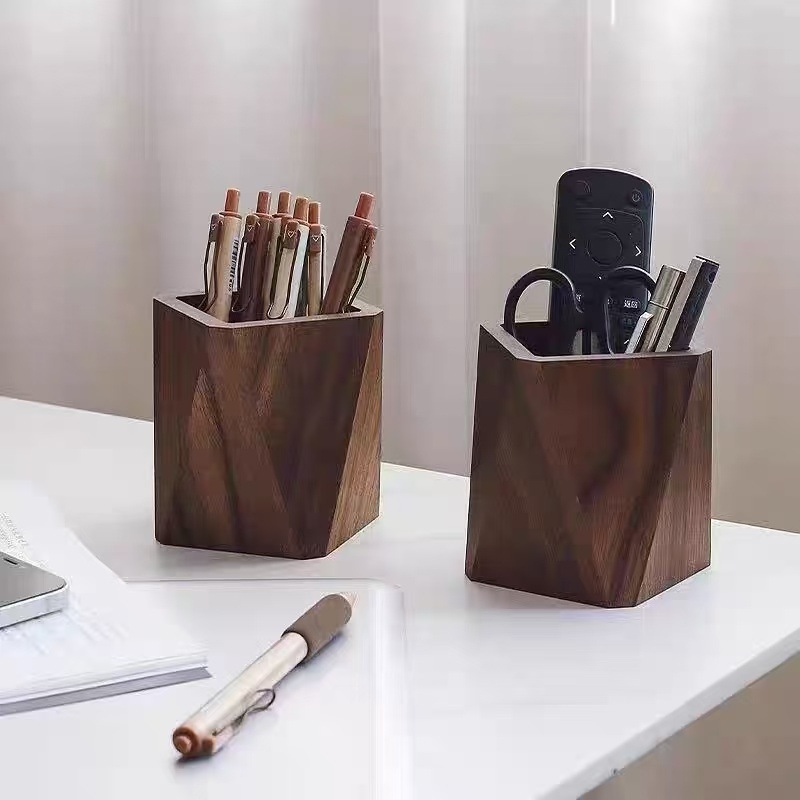 Suport pentru pixuri din lemn de nuc, pătrat, fără capac, stil modern minimalist; capacitate 10; imprimare logo disponibil