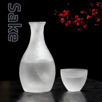 Japonský štýl set na sake pre domáce použitie, hustejší rozvádzač na sake, poháre na slivkové víno, sklárske poháre na alkohol