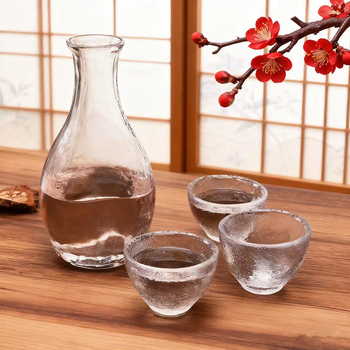 Japanski stil set za sake za kućnu upotrebu, debeli posuda za sake, čaše za šljive vino, staklene čaše za alkoholna pića