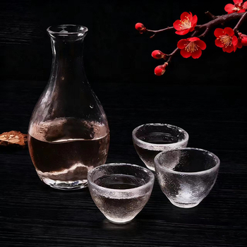 Japanski stil set za sake za kućnu upotrebu, debeli posuda za sake, čaše za šljive vino, staklene čaše za alkoholna pića