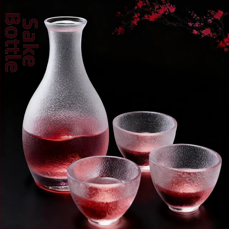 Japonský štýl set na sake pre domáce použitie, hustejší rozvádzač na sake, poháre na slivkové víno, sklárske poháre na alkohol