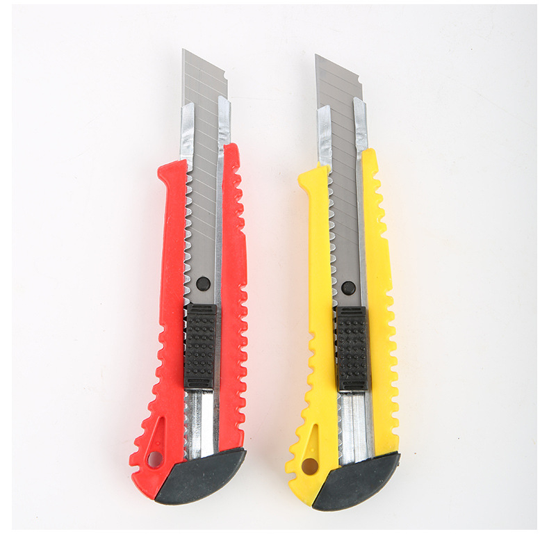 Yihui 18 mm nož za tapete i rezanje papira, višenamjenski industrijski alat, oštrica od SK čelika, oštrica 100x18x0,5 mm, prijenosan i izdržljiv