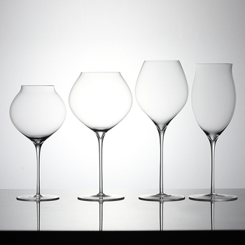Staklena čaša za vino | Kapacitet 501–600 ml; Stil: nordijski vjetar, proziran