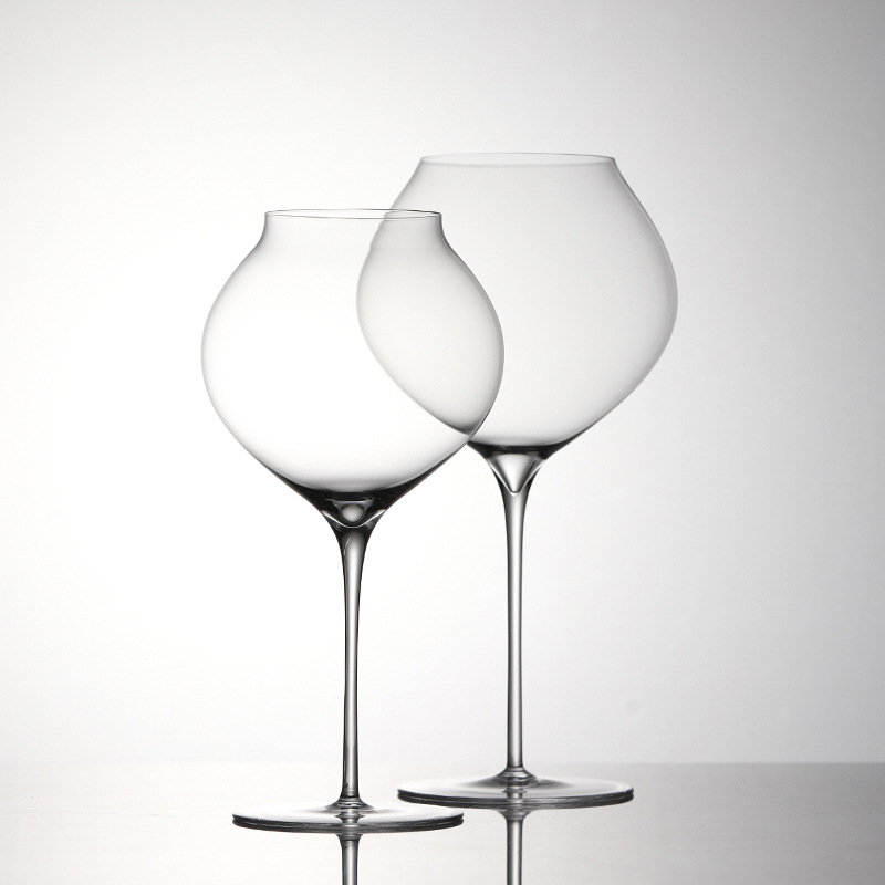 Staklena čaša za vino | Kapacitet 501–600 ml; Stil: nordijski vjetar, proziran