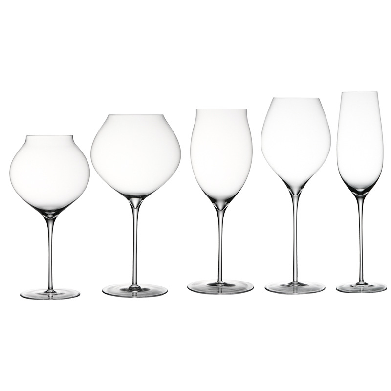 Staklena čaša za vino | Kapacitet 501–600 ml; Stil: nordijski vjetar, proziran