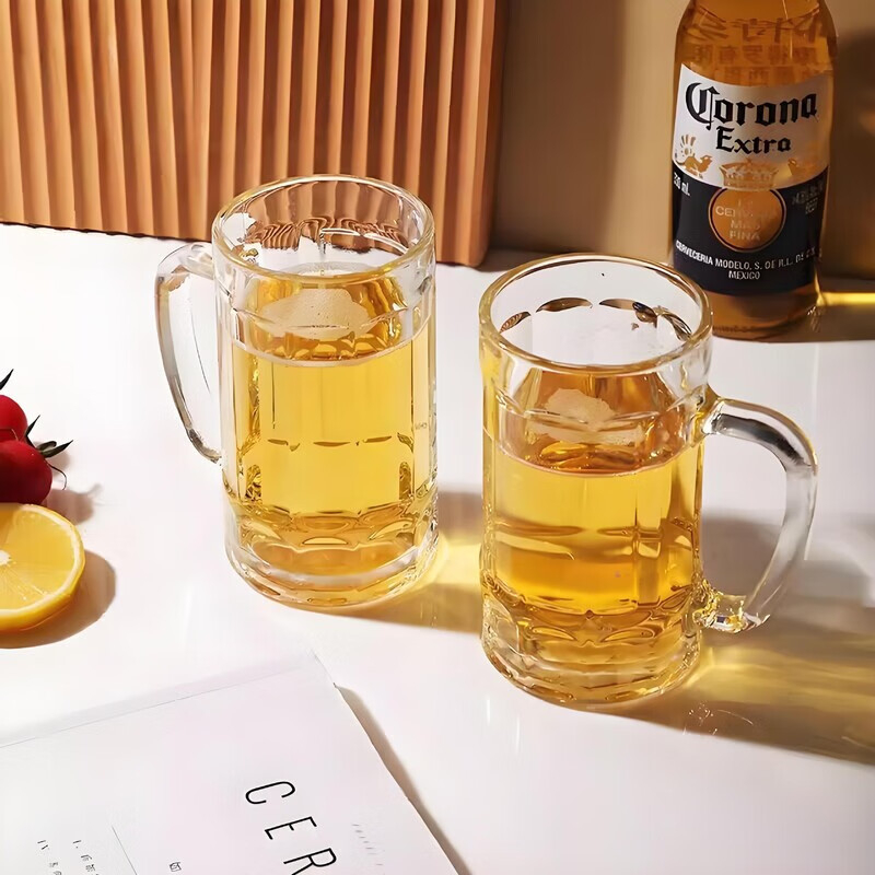 Pivska čaša od borosilikatnog stakla, kapacitet 401–500 ml, moderni minimalistički stil, 1 kom.
