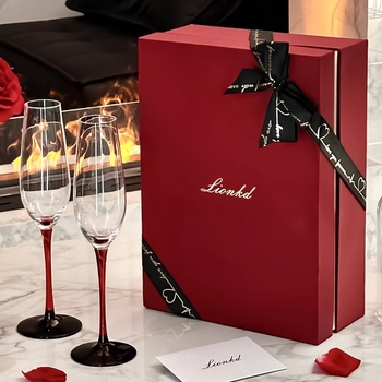 Set de 2 pahare de șampanie din sticlă cristal, 201–300 ml, cutie cadou