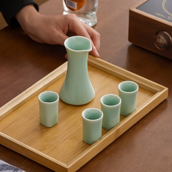 Porcelanski set za piće s dozatorom vina, 5-djelni, novi kineski stil, uključuje 1 posuda i 4 čaše