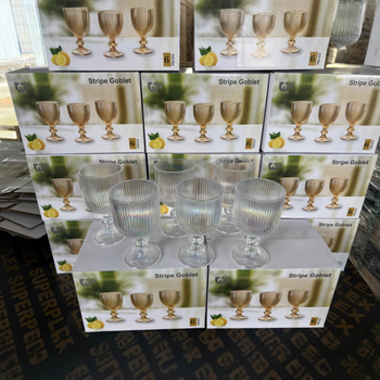 Nordijski stil staklena goblet čaša s visokim stalkom, kapacitet 301–400 ml, bez ručke, set od 6–10 komada