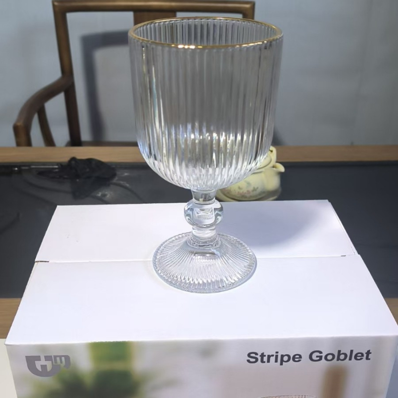 Nordijski stil staklena goblet čaša s visokim stalkom, kapacitet 301–400 ml, bez ručke, set od 6–10 komada