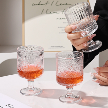 Goblet čaša s reljefnim dizajnom suncokreta za sok, deserte i vino; staklo soda-lime; retro luksuzni stil; set od 1 kom; premium proizvod