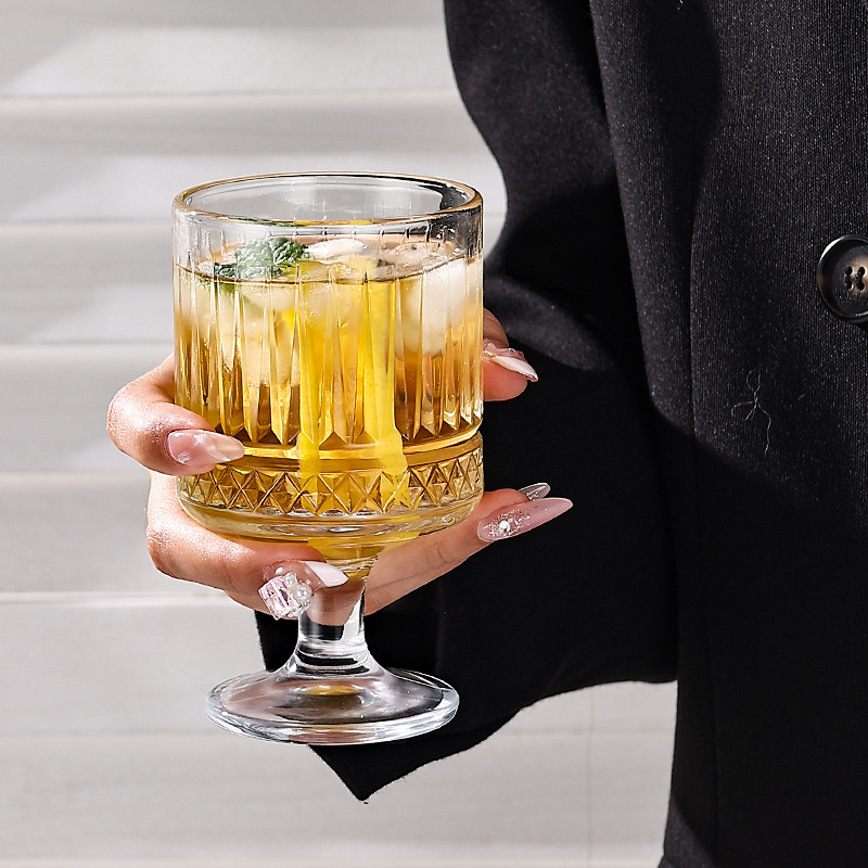 Goblet čaša s reljefnim dizajnom suncokreta za sok, deserte i vino; staklo soda-lime; retro luksuzni stil; set od 1 kom; premium proizvod