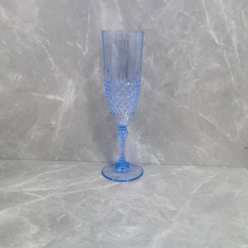 Borospohár – Yunyi Márka; Anyag: Műanyag; Stílus: Modern egyszerűség; Súly: 60 g