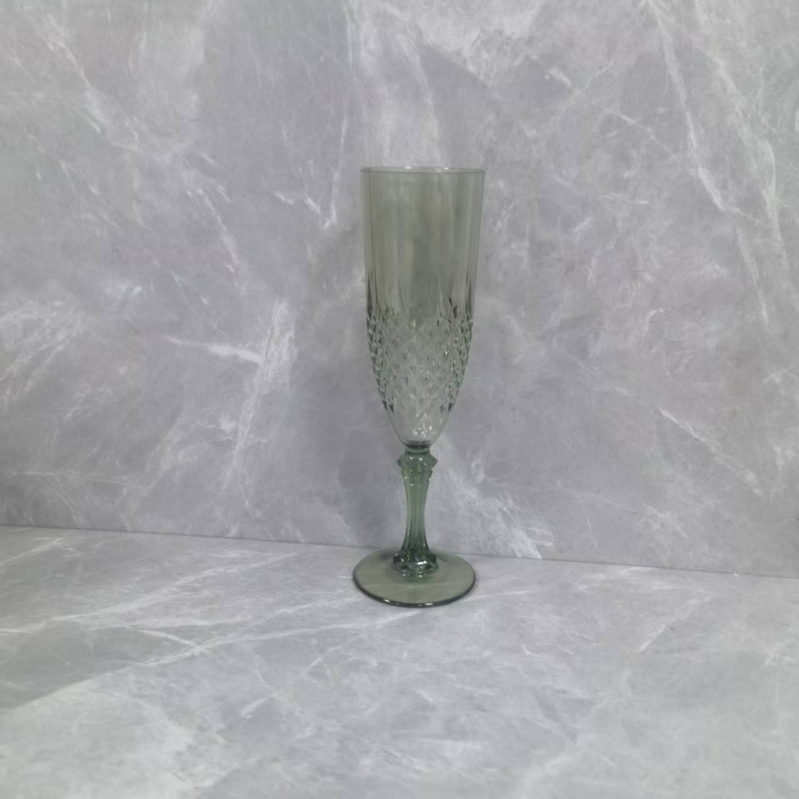 Borospohár – Yunyi Márka; Anyag: Műanyag; Stílus: Modern egyszerűség; Súly: 60 g