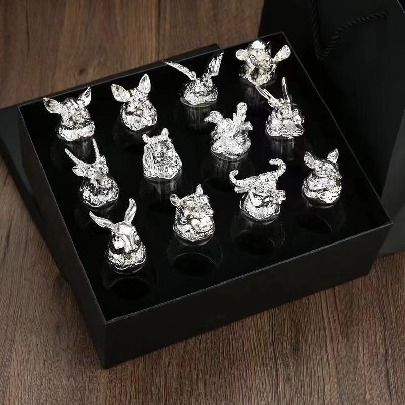 Cinkötvözetből készült boros pohár készlet, 12 darabos ajándékdoboza, National Tide Wind stílus, új kínai stílus, nyomtatott logóval