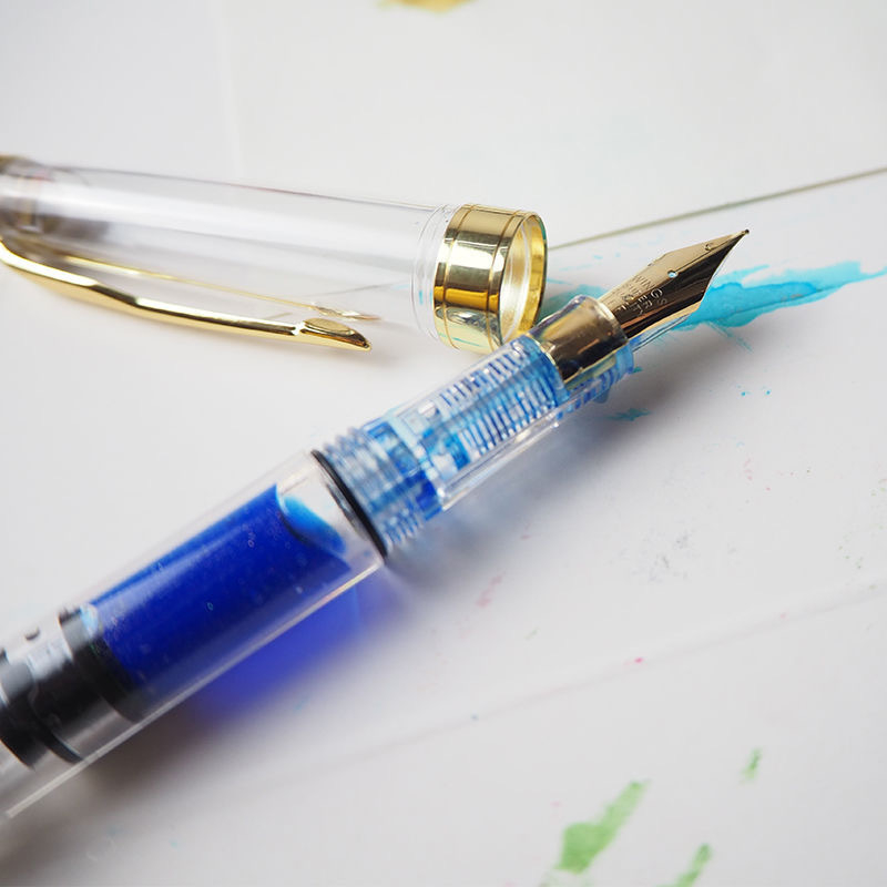 Thinking Picture Átlátszó töltőtoll irídium hegyeivel, forgó tintaellátó rendszerrel, nagy kapacitású tintatartály (modell G-00608113)