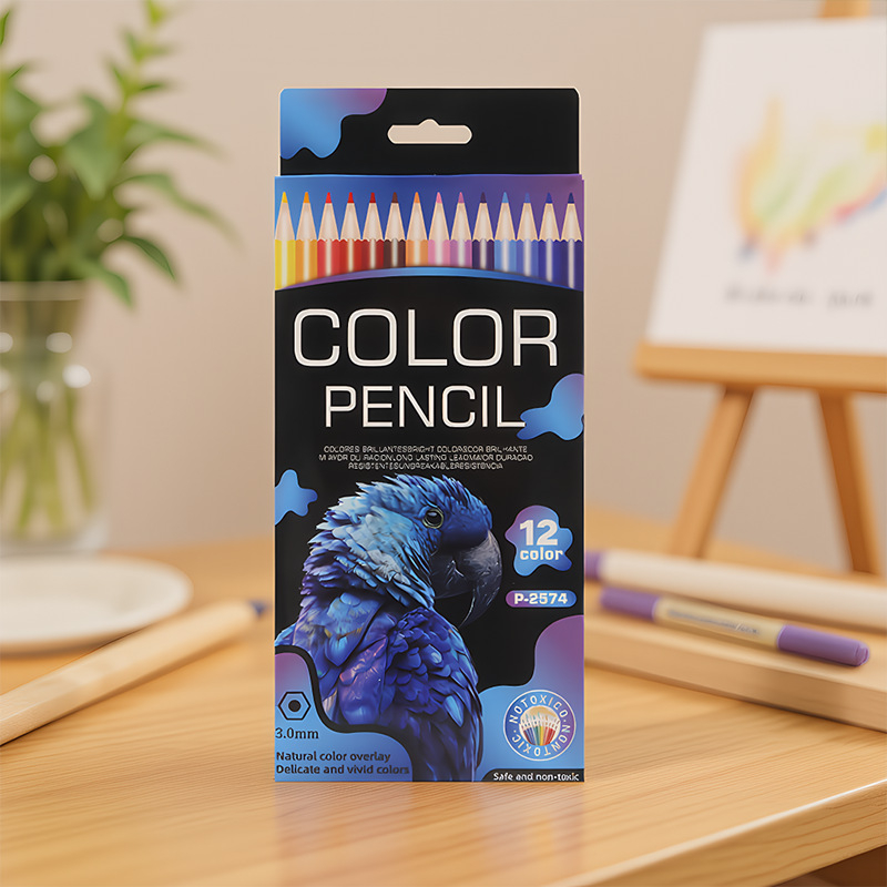 Fa hexagonális testű színes ceruza készlet, HB grafitkeménység, márka Superior Lead, termékkódja P-2605, GB Nemzeti Szabvány