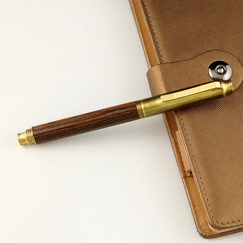 Félfém kalligráfia toll fa tokban, fém tollheggyel, rotációs tintaellátó rendszerrel, modell SY-453, márka Biaofengtang