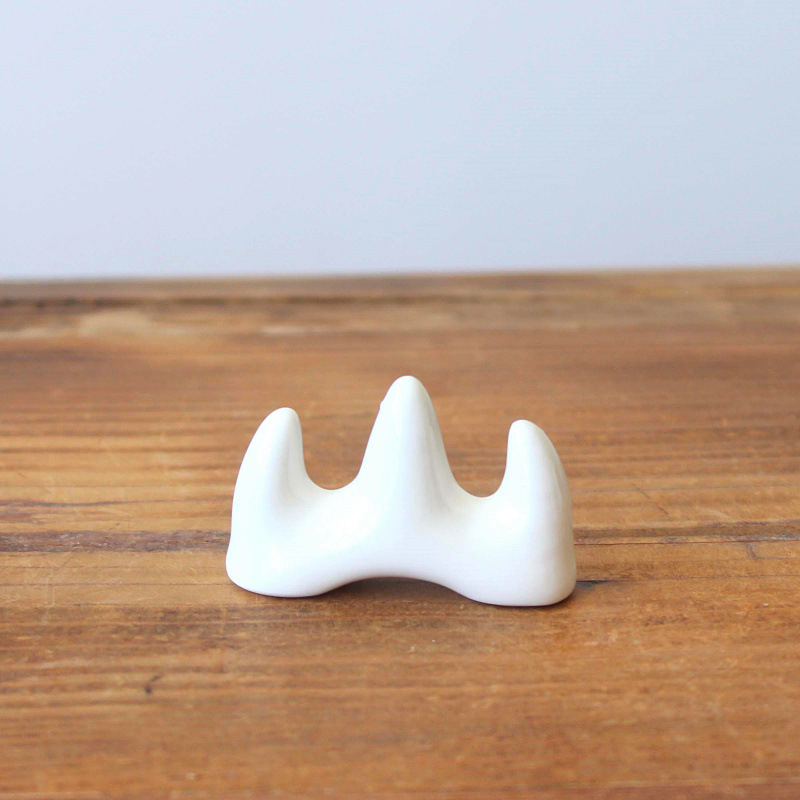 Suport ceramic pentru pixuri Hongjie, model 5961, imprimare siglă disponibilă; cadou pentru nuntă, zi de naștere, casă nouă.