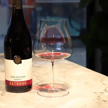 Kristály boros pohár – Modern minimalista stílus, Testreszabható feldolgozás, Első osztályú minőség, Egyedi csomagolás