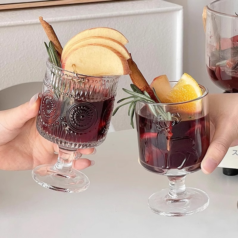 Vinska čaša s nordijskim stilom, staklena, kapacitet 201-300 ml, težina 500 g