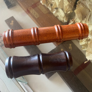 Suport pix cu formă de dragon Zhao Bizhuang, catalpa mahogany, model 3425423, logo imprimat, fără personalizare, neimportat